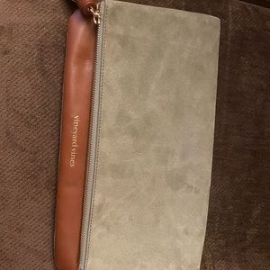 New VINEYARD VINES Suede Leather Fold over Clutch/Purs